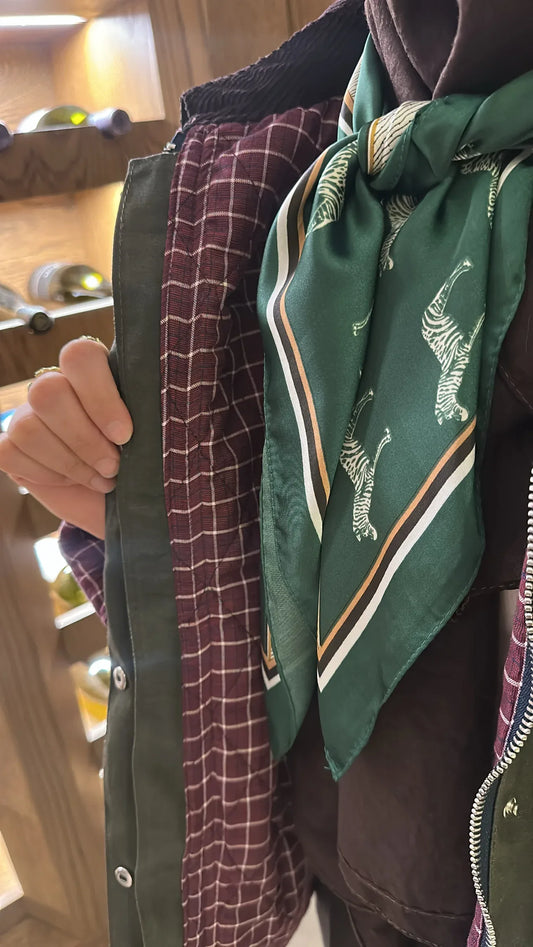 KADİFE YAKA KAPİTONELİ EKOSE CEKET - Valenne Collection