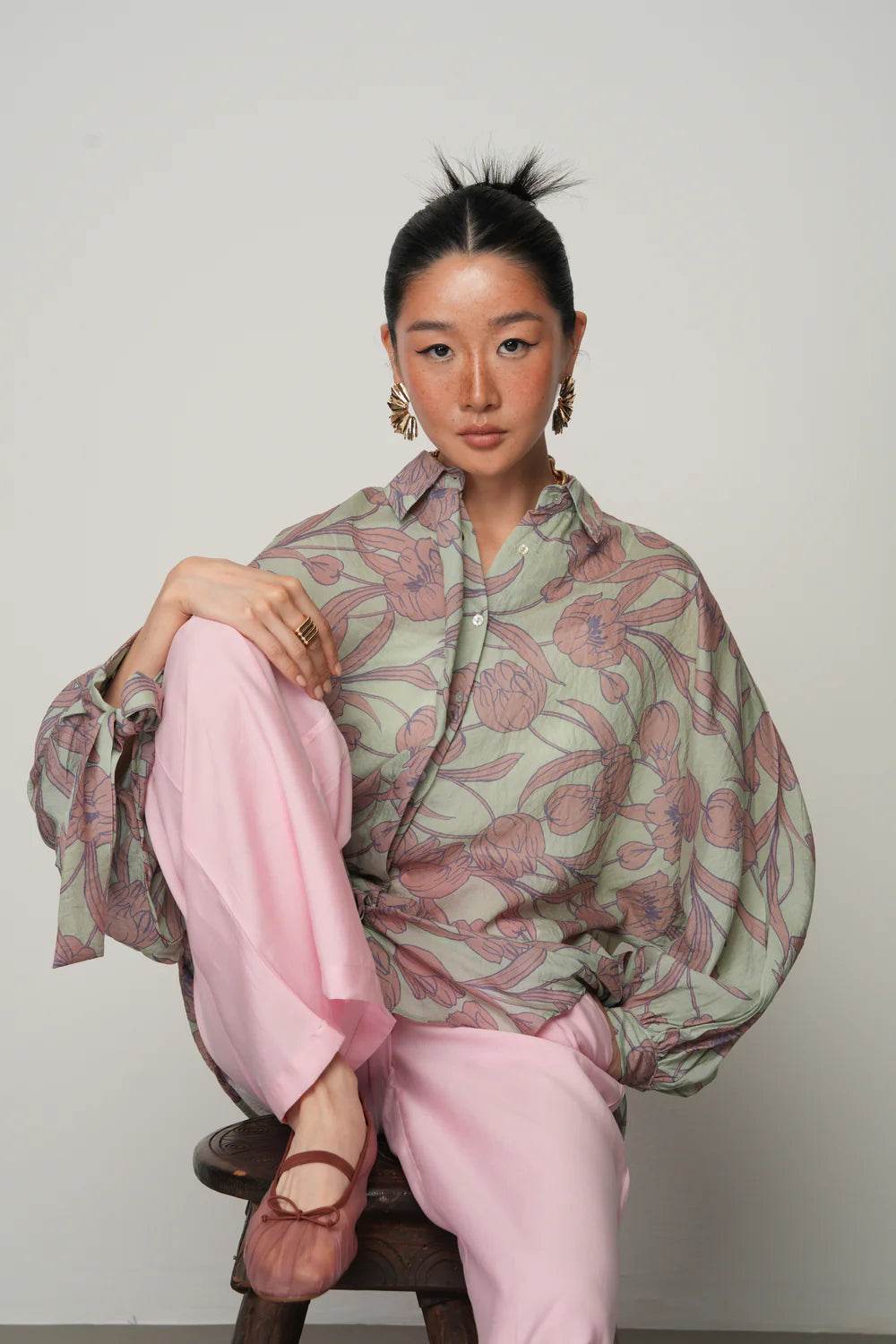 Oversize Kesim Koldan Bağlamalı Çiçek Desenli Gömlek - Valenne Collection
