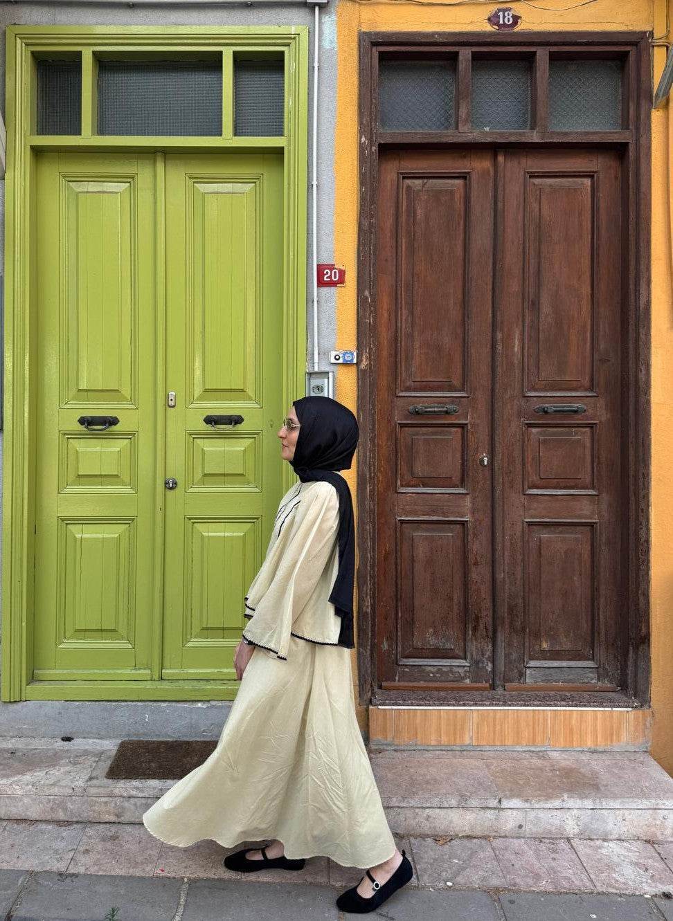 Şerit İşleme Detaylı Vual Butter Yellow Etekli Takım - Valenne Collection