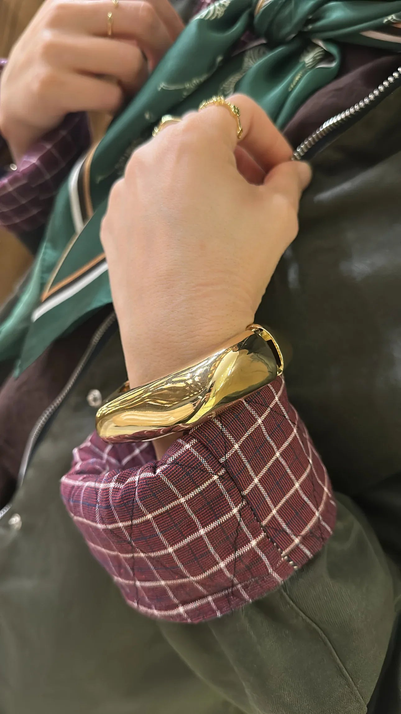 KADİFE YAKA KAPİTONELİ EKOSE CEKET - Valenne Collection